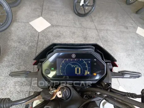 FZ25 250 FAZER CONNECTED
