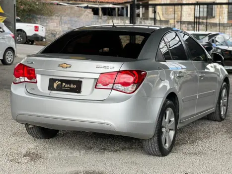 CRUZE 1.8 LT 16V
