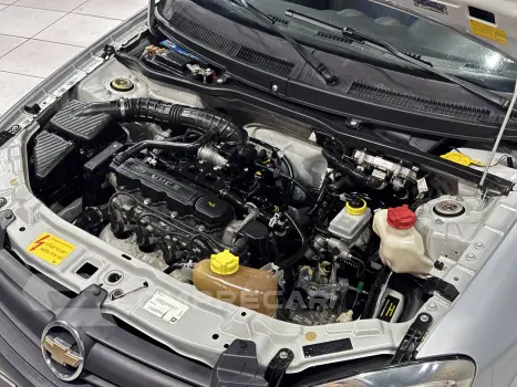 CELTA 1.0 MPFI Life 8V