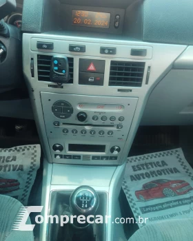 VECTRA 2.0 MPFI Elegance 8V
