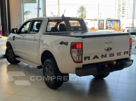 Ranger 2.2 16V XLS DIESEL 4X4 CABINE DUPLA AUTOMÁTICO