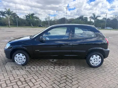 CELTA 1.0 MPFI Life 8V
