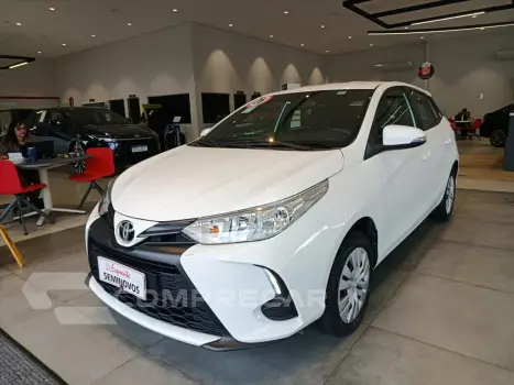 Toyota YARIS 1.5 16V FLEX XL MULTIDRIVE 4 portas