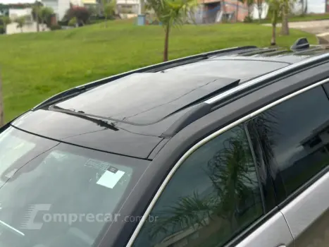 COMMANDER 2.0 HURRICANE 4 TURBO GASOLINA OVERLAND AT9