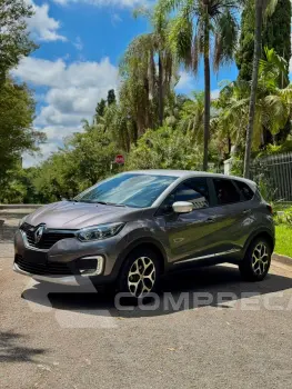 Renault CAPTUR 1.6 16V SCE Bose 4 portas
