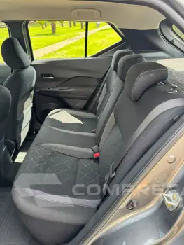 Kicks 1.6 SV