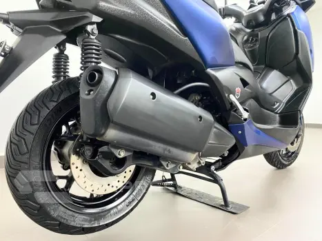 YAMAHA XMAX ABS
