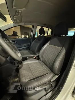 Fox 1.6 4P TRENDLINE FLEX