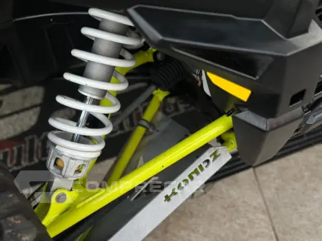 RZR XP 1000 EPS 4X4 (UTV)
