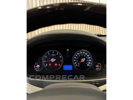 AZERA 3.3 MPFI GLS SEDAN V6 24V GASOLINA 4P AUTOMÁTICO