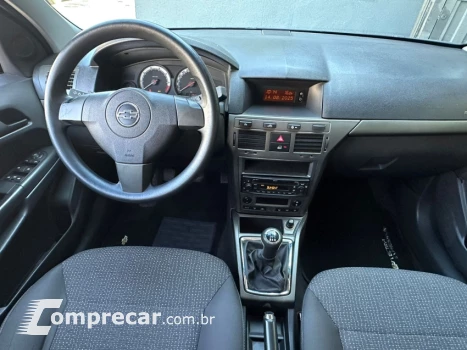 VECTRA 2.0 MPFI Expression 8V 140cv