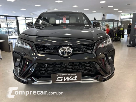 HILUX SW4 2.8 D-4D TURBO DIESEL DIAMOND 7L 4X4 AUTOMÁTICO