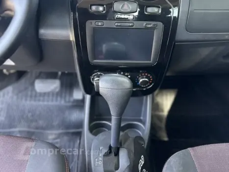 SANDERO - 1.6 STEPWAY 16V 4P AUTOMÁTICO