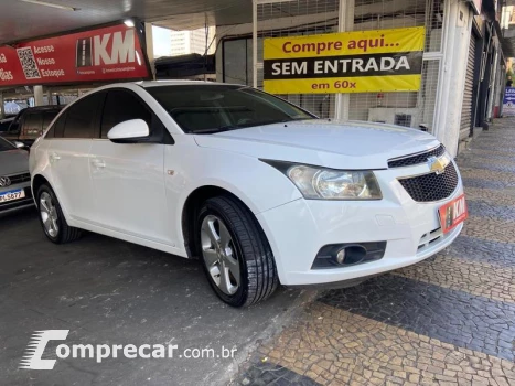 CRUZE SEDAN LT