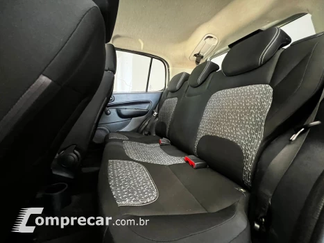 Uno Attractive 1.0 8V (Flex) 4p