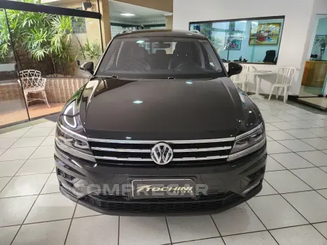 Tiguan 1.4 250 TSI TOTAL FLEX ALLSPACE COMFORTLINE TURBO AUT