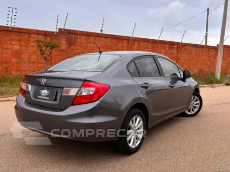 CIVIC 1.8 LXS 16V FLEX 4P AUTOMÁTICO