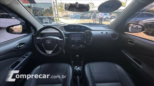 ETIOS 1.5 PLATINUM SEDAN 16V FLEX 4P AUTOMÁTICO