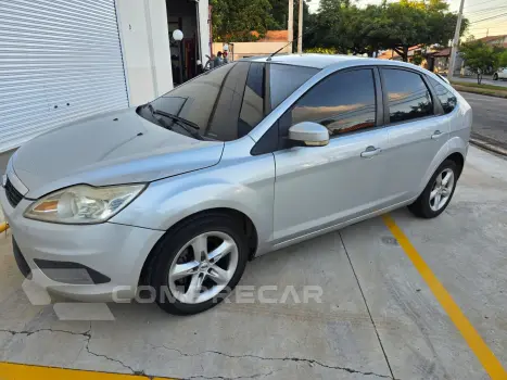 FORD Focus 1.6 S/SE/SE Plus Flex 8V/16V 5p 4 portas