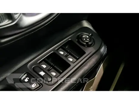 RENEGADE 1.8 16V FLEX LONGITUDE 4P AUTOMÁTICO