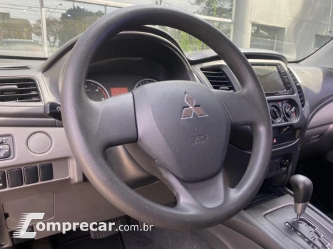 L200 TRITON 2.4 16V Turbo Sport GLS CD 4X4