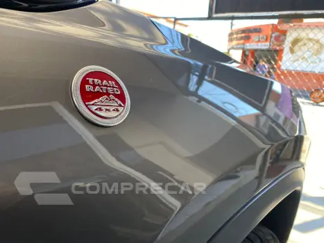 COMPASS 2.0 16V Trailhawk 4X4