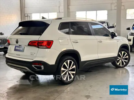 TAOS 1.4 250 TSI TOTAL FLEX HIGHLINE AUTOMÁTICO