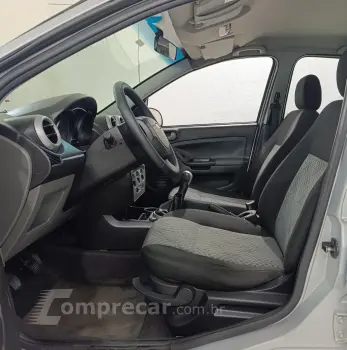 FIESTA 1.0 MPI Hatch 8V