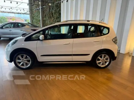 FIT - 1.5 TWIST 16V 4P MANUAL