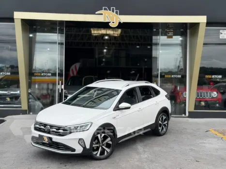 Volkswagen Nivus Highline 1.0 200 TSI Flex Aut. 4 portas