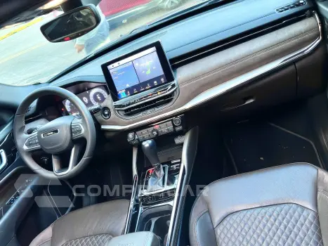 COMMANDER 1.3 T270 TURBO FLEX OVERLAND AT6