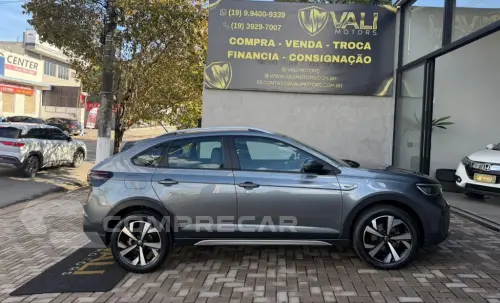 Nivus Highline 1.0 200 TSI Flex Aut.