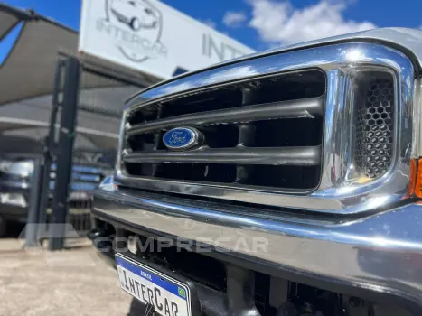 F-250 4.2 XLT 4X2 CS V6