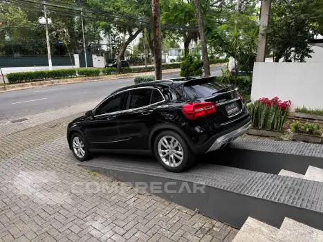 GLA 200 1.6 CGI Enduro 16V Turbo