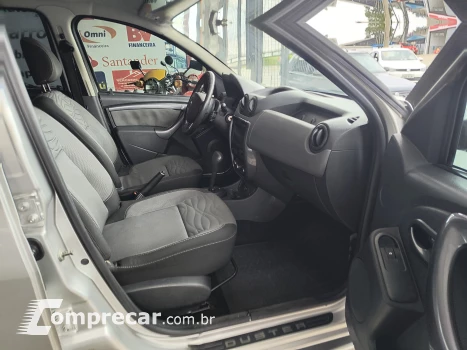 DUSTER 2.0 Tech Road II 4X2 16V