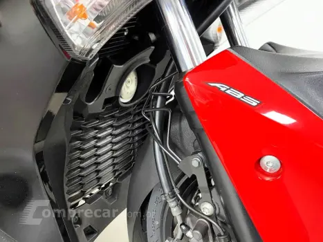 YAMAHA XMAX 250 ABS