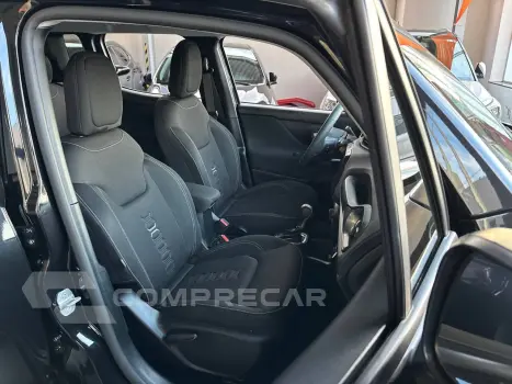 Renegade Sport Altitude 1.3 TB Flex Aut.