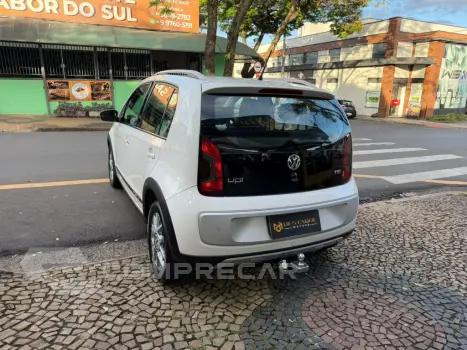 up! cross 1.0 TSI Total Flex 12V 5p