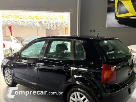 POLO - 1.6 MI 8V 4P MANUAL