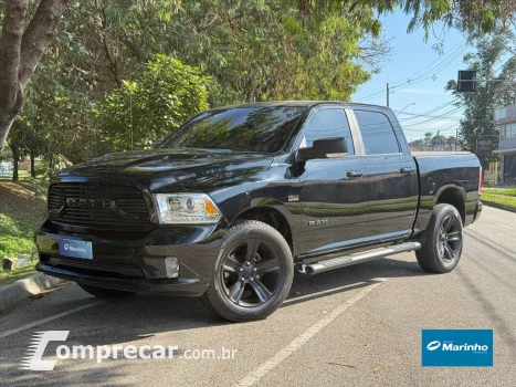 CLASSIC 5.7 V8 GASOLINA LARAMIE NIGHT EDITION CD