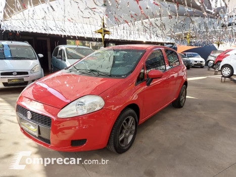 Fiat Punto Attractive 1.4 4 portas