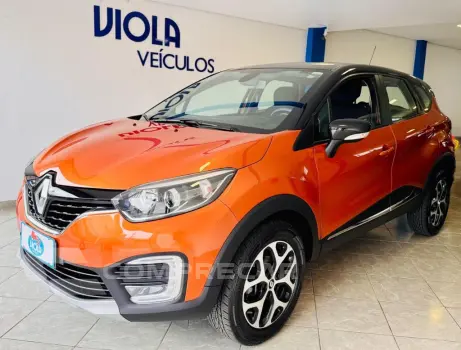 Renault CAPTUR Intense 1.6 16V Flex 5p Aut. 4 portas