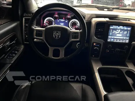 CLASSIC 5.7 V8 GASOLINA LARAMIE NIGHT EDITION CD