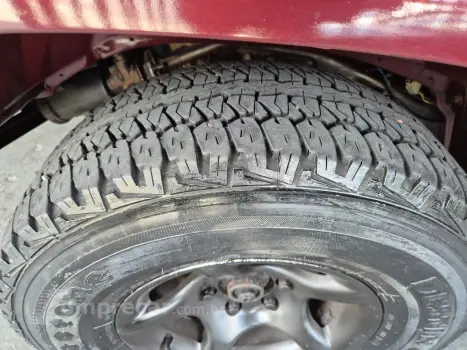 D20 4.0 Custom 4X2 CD 8V Turbo