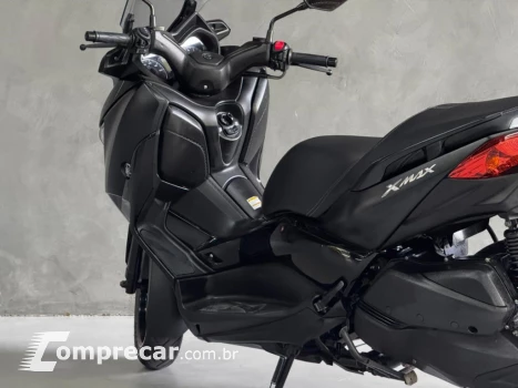 XMAX 250 ABS