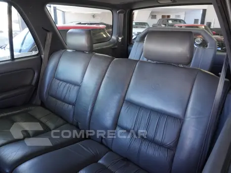 HILUX SW4 2.7 4X4 16V GASOLINA 4P MANUAL