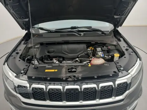 COMMANDER 1.3 T270 TURBO FLEX LIMITED AT6
