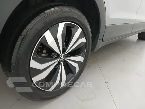 T-CROSS 1.0 200 TSI TOTAL FLEX AUTOMÁTICO