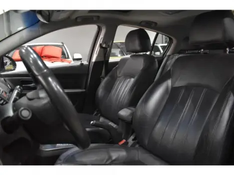 CRUZE HATCH - 1.8 LTZ SPORT6 16V 4P AUTOMÁTICO