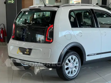 CROSS UP 1.0 TSI 12V FLEX 4P MANUAL